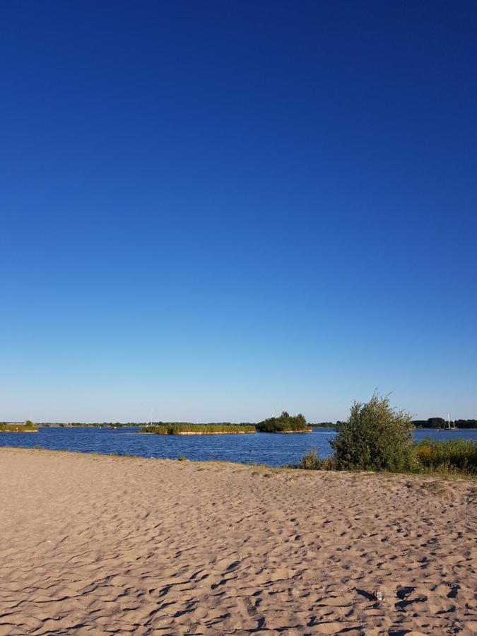 De Stadshoeve 3*