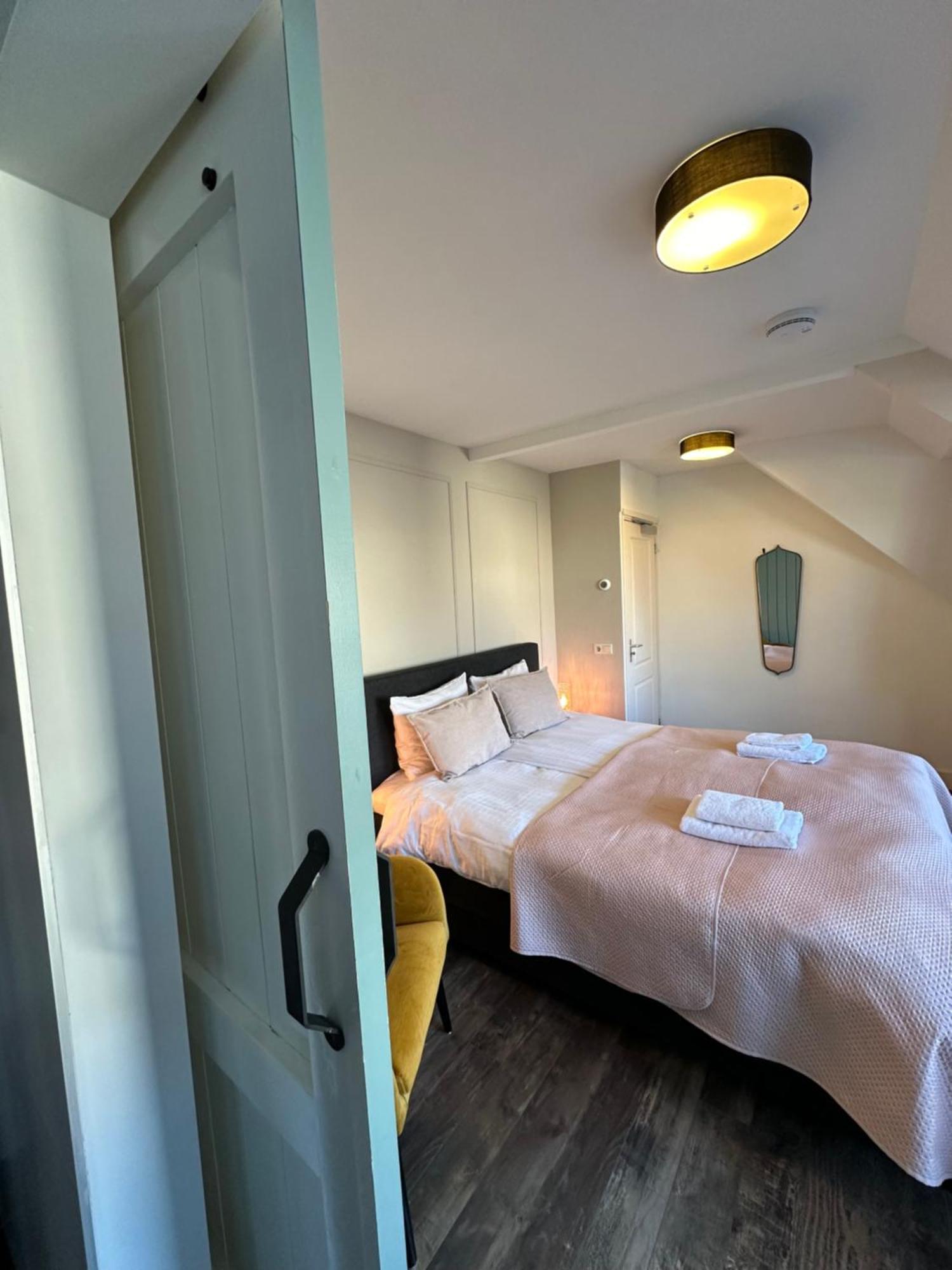 De Stadshoeve 3*
