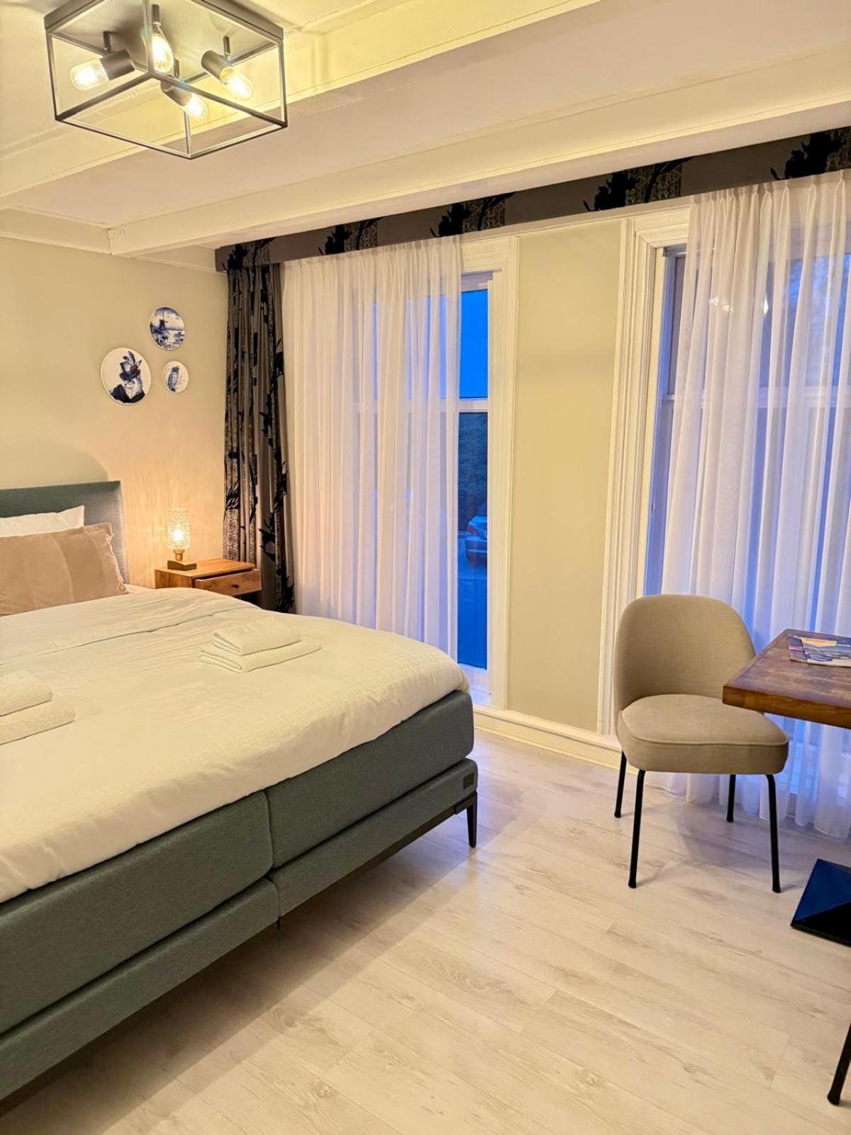 Bed & Breakfast De Stadshoeve 3*