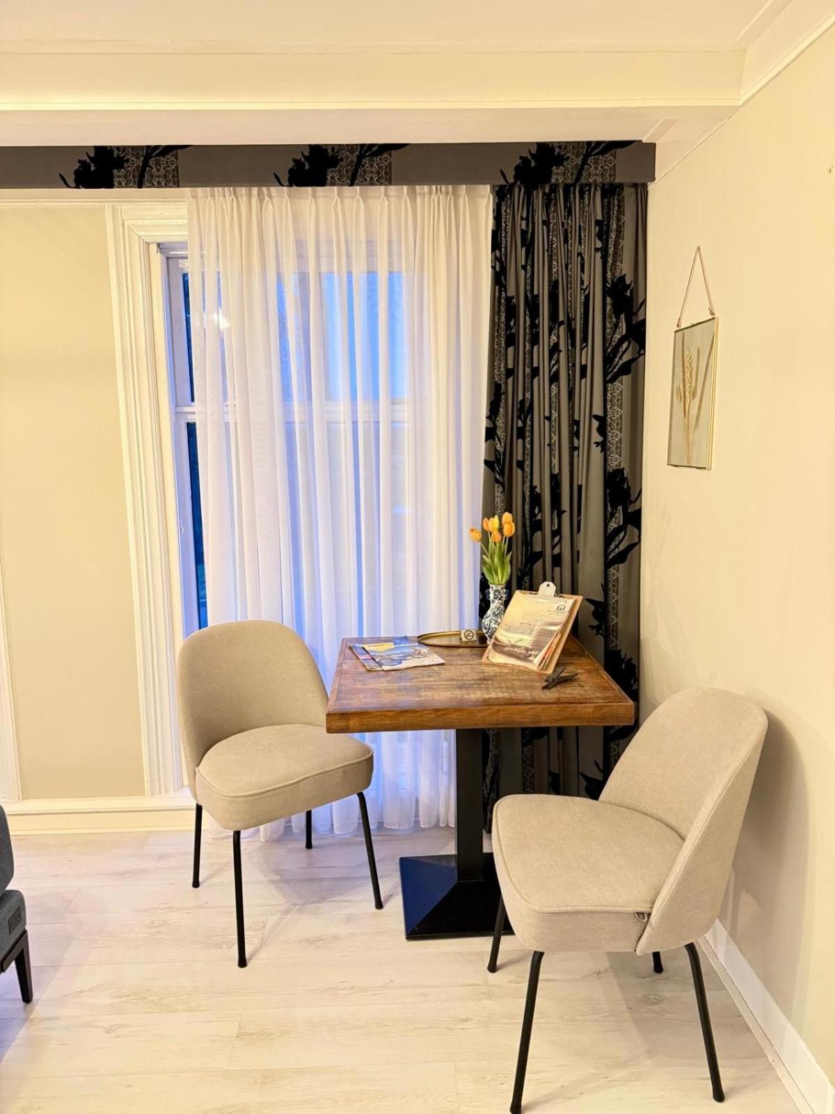 De Stadshoeve Bed & Breakfast Medemblik